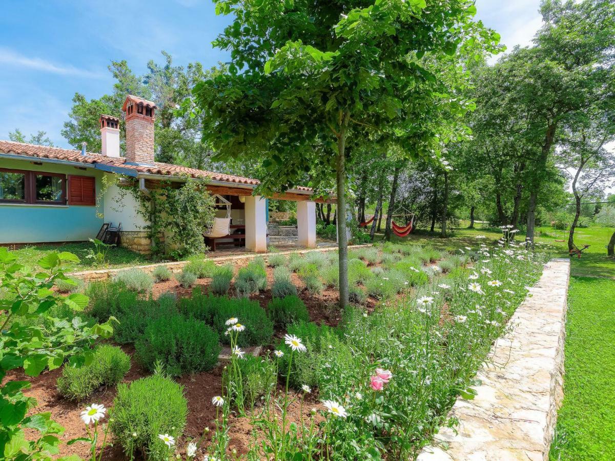 Holiday Home Country House D&D By Interhome พูลา ภายนอก รูปภาพ