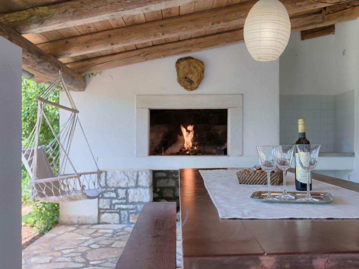 Holiday Home Country House D&D By Interhome พูลา ภายนอก รูปภาพ